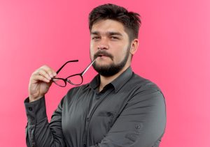Finding stylish glasses frames on affordable prices and eyesight glasses