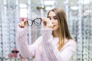 Blog post about: Top Picks 2024: Affordable & Latest Women Glasses Frames in Pakistan